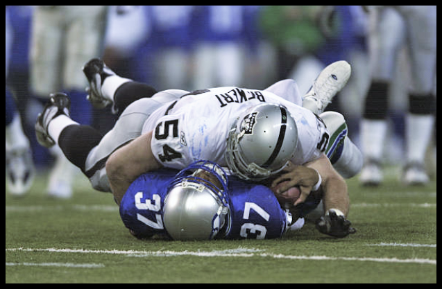 NFLMAVERICK's tweet image. Happy birthday to former #Raiders LB &amp;amp; asst. coach  Greg Biekert, March 14, 1969.