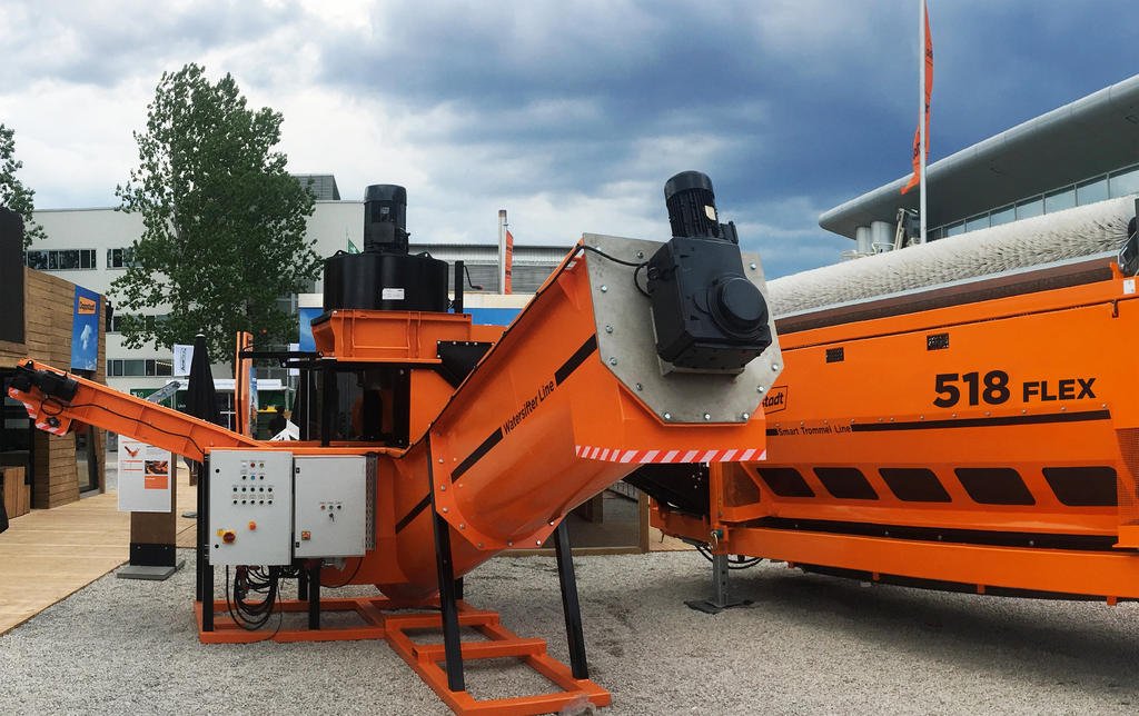 Hub4com's tweet image. NEWS ALERT 🚨🗞️
Separating Mixed Construction Waste
hub-4.com/news/separatin…
#Recycling #RecyclingNews #WasteProcessing #ScreeningMachine #bauma2019