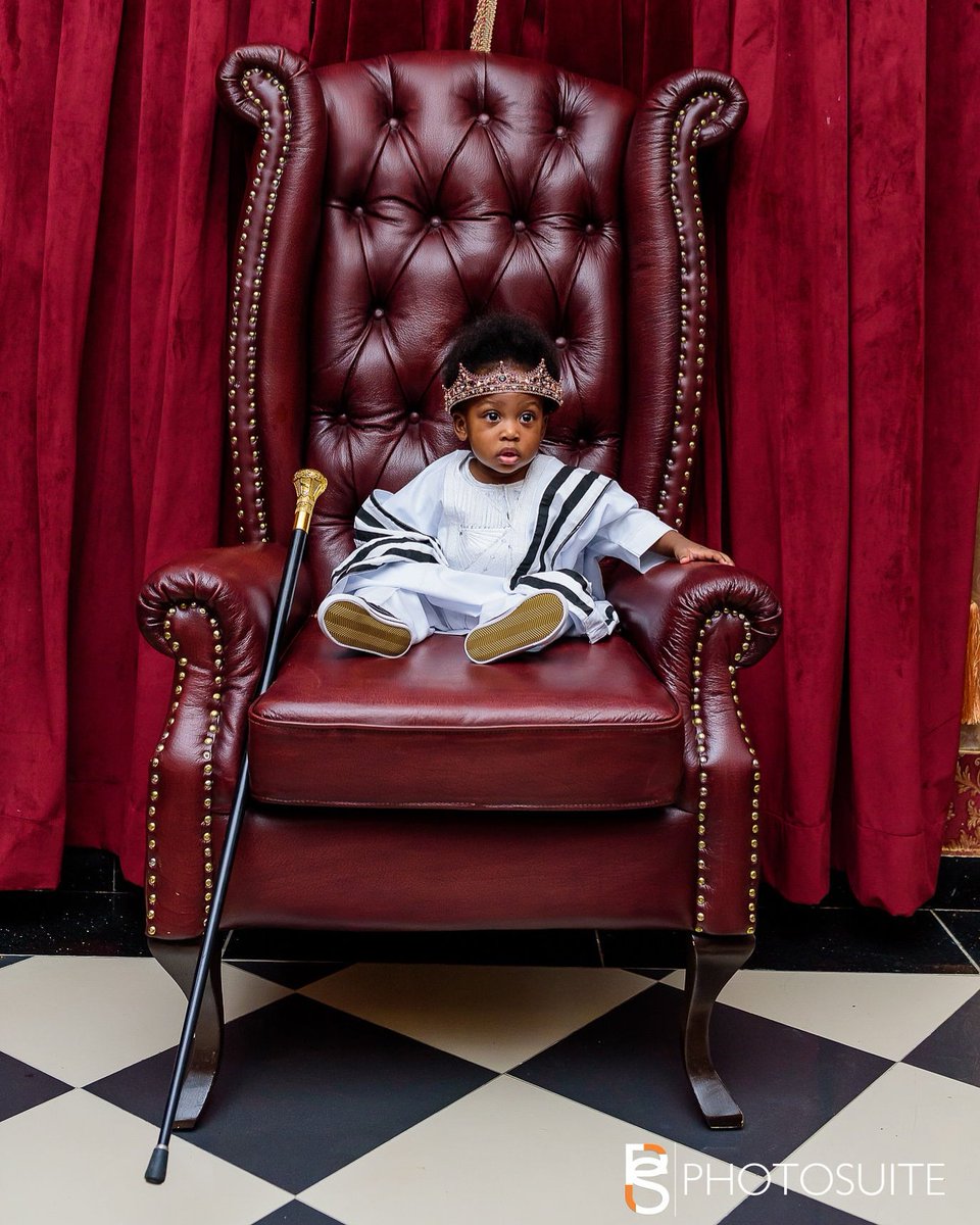 Photosuiteintl's tweet photo. KING OF BOYS
#bellanaijaweddings #YouSmellNice #nigerianwedding #photosuite https://t.co/88loNl0vAT
