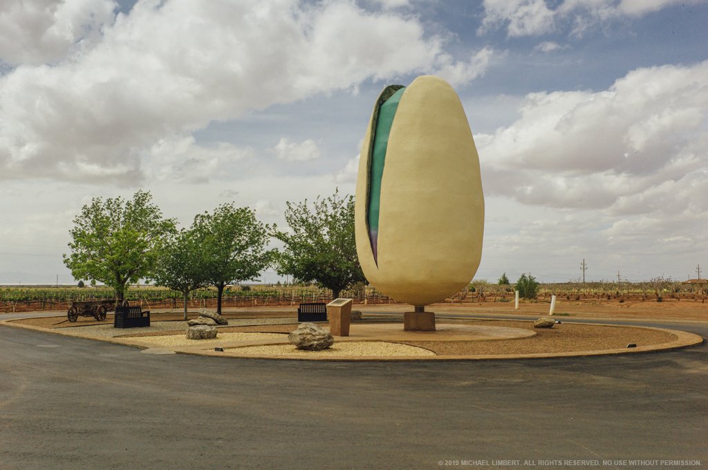 rangefound's tweet photo. Honored to again be a part of the International Color Awards with my nomination in the Fine Arts category, 12th Edition. Dig, if you will, a large Pistachio in New Mexico. #award #fineart #colorawards #leica #rangefound

https://t.co/8826zuqB5L https://t.co/LR3L5Y5OWP