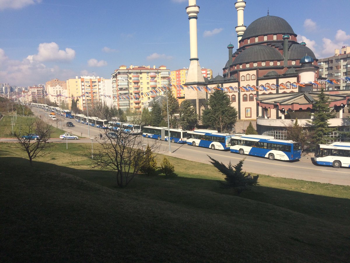 Bu otobüslerin parası Ankaralıların cebinden mi çıkıyor <a href="/ankarabbld/">Ankara Büyükşehir</a> <a href="/vysltiryaki/">Dr. Veysel Tiryaki</a>