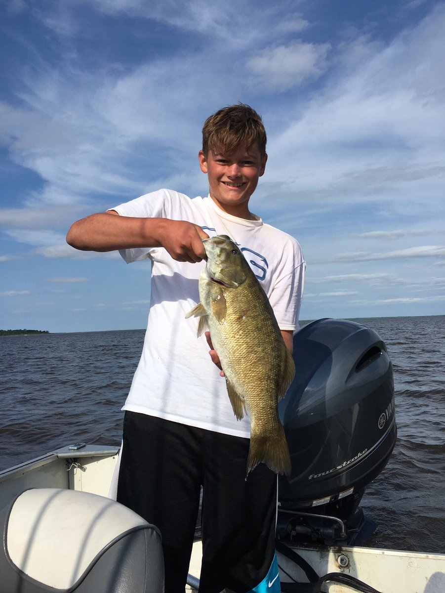 RecordBassin's tweet image. Who is ready for this summer? #Fishing #bass #BassmasterClassic #fisherman #summer Youtube Account: youtube.com/channel/UCU_JV…