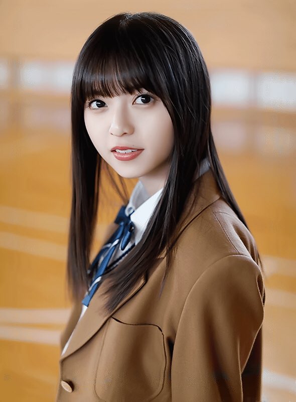 CbnAw's tweet photo. 来世は飛鳥さんに引けを取らないぐらいの美女とこんな感じでふと目があっちゃうような学校生活を送りたい。。 https://t.co/2jJ9Sczao1