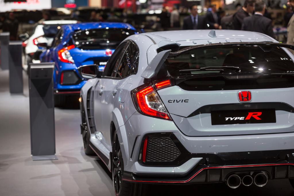 As @GimsSwiss draws to a close this week, we couldn't let it pass by without giving the Type R #TypeR the attention it deserves. It's certainly been a crowd-pleaser.