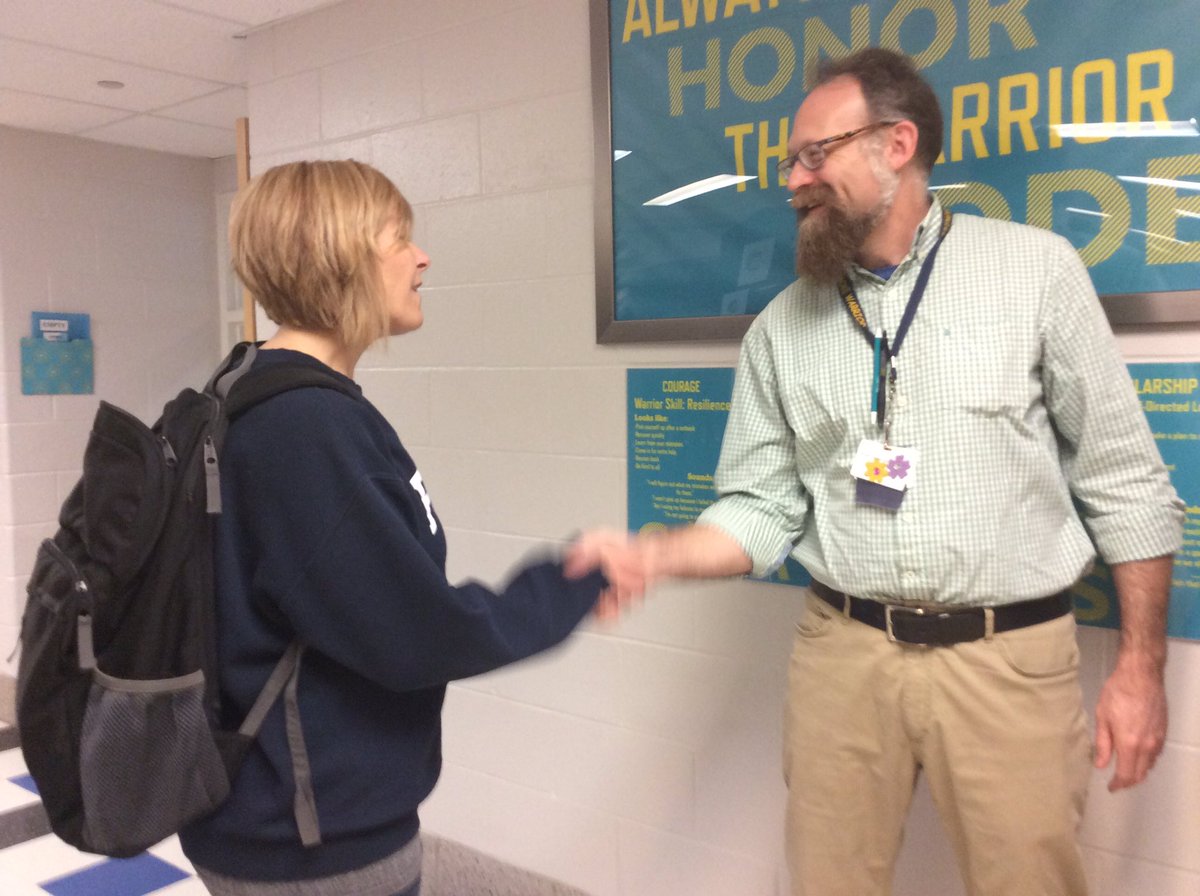 PHSWarriors1957's tweet image. Our new student Jen is meeting some of our English and Foreign Language teachers before class! #SASProjectPocomoke