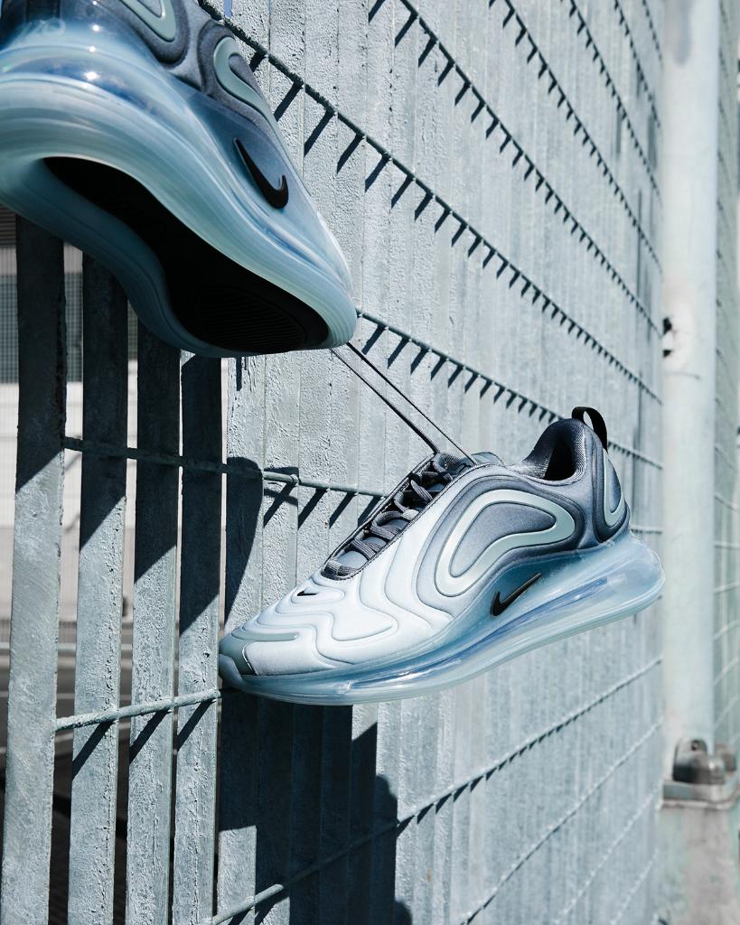 Locker on Twitter: "Too clean. #Nike Air Max 720 'Metallic Silver' #DiscoverYourAir Available Now, In-Store and https://t.co/PnILcNNOO6 / Twitter