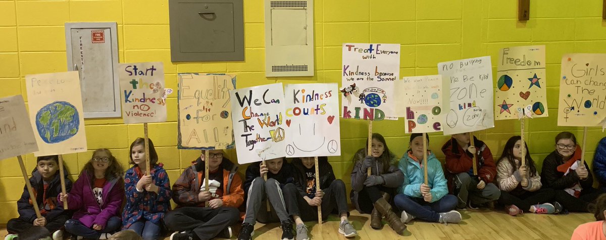 MichaelJDunlea's tweet image. Excited to see such a positive story in the paper today. @NJEA @NewJerseyDOE @NEAFoundation @NBPTS @HopeStreetGroup @Lily_NEA @LisaEgan5th @SueGrosser @Tabschools @tabernaclesun @MarieBlistan @SeanMSpiller @DrLRepollet #SparkEmpathy #TLAP @teacher2teacher @WeAreTeachers