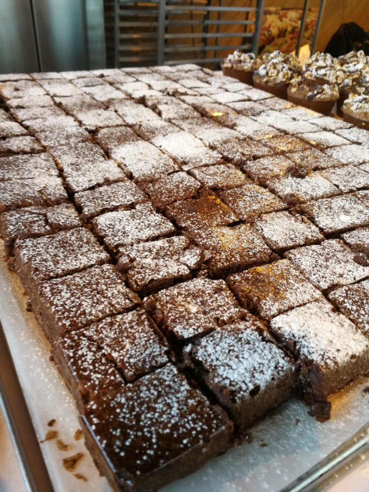 HounoUniverse's tweet image. Thanks to #Panicenter for hosting us at the Salon Rest´Hotel de #Tours and to all the visitors who showed their interest in our #VisualCooking and #CombiSlim Touch #ovens. We are looking forward to see you next year! 📍🇫🇷😉
#hounoontour #hounofrance #salonresthoteldetours