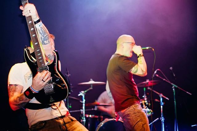 ratsandratsand's tweet photo. .
.
.
Junk DNA 2014 #junkdna #salisburyartscentre #salisburymusic #mmphotome #fujifilmxe1 #fujinon35mmf14 #fujixseries @benwhatsley https://t.co/o1fTxycj8P https://t.co/uhbdKqJNxn