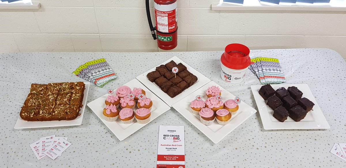 lajnaau's tweet photo. #LajnaAdelaideSouth, the women's auxiliary of #Adelaide South, held a cake stall today to raise funds for @RedCrossAU #RedCrossCalling

#MuslimsForHumanity
#MuslimsForPeace 
#Thursdaymotivation https://t.co/hDZsLbF5yL