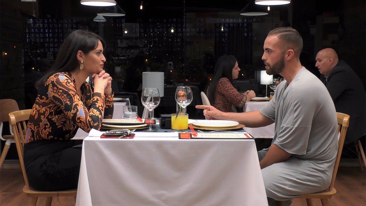 MedInfinityES's tweet photo. Lucía asegura que nunca ha sentido mariposas en el estómago... 🦋❤️ ¿Habrá surgido el amor en su cita con José Manuel? ¡Vuelve a ver #FirstDates854! 👇 https://t.co/6A7XZocj8Q https://t.co/xSTnv6Kshi