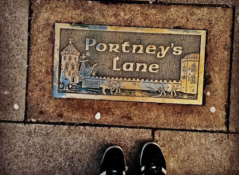 yaycork's tweet photo. There are two free walking tours you can join in Cork this weekend #StPatricksDay https://t.co/ZkfbOGqEnh https://t.co/5A5Qy3gROp