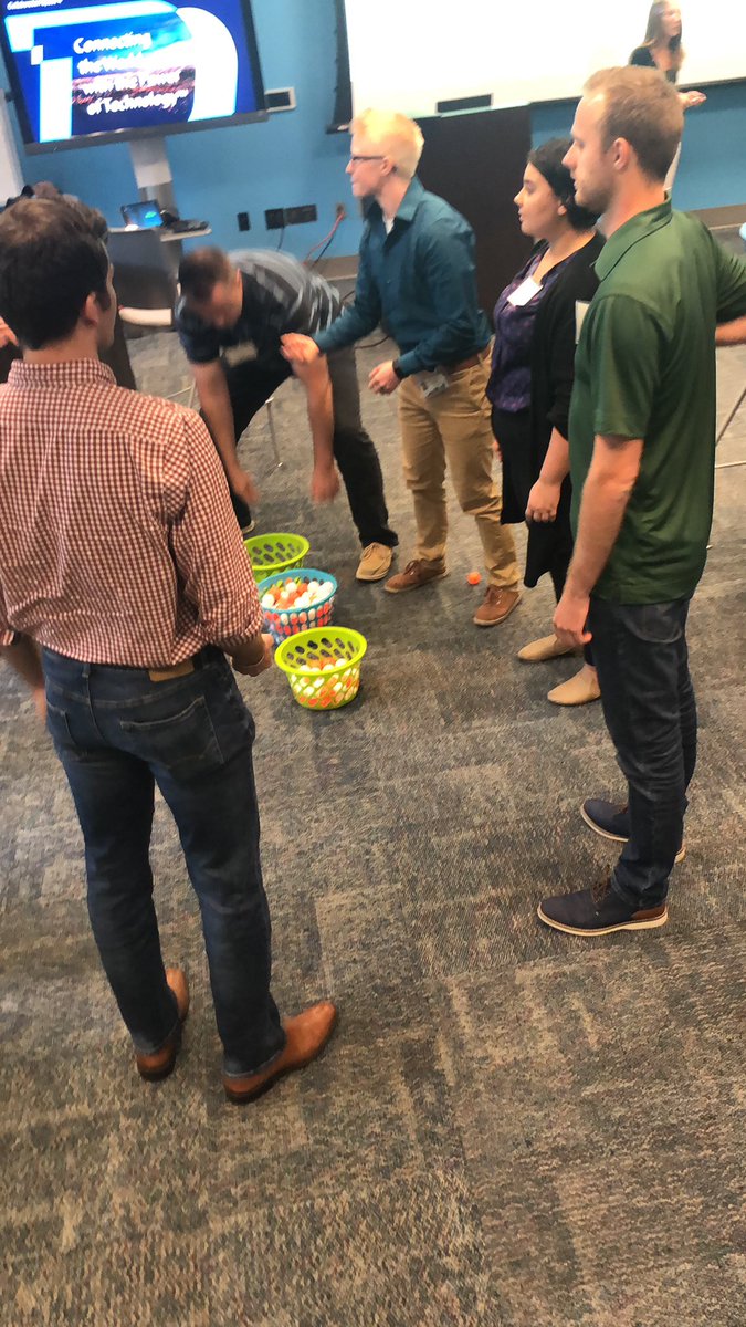 AngieBeltz1's tweet photo. Agile COE team Diana Weber and Jeremie Roberts talk Agile, Scrum, Kanban and lean dev to #Exlab19 students. Break the work down, self organized/managed teams. This is what we are doing @Tech_Data in the business. Of course the ball game was tested. @PatGehant @USFSPTiedemann https://t.co/2QWMvAJTKu