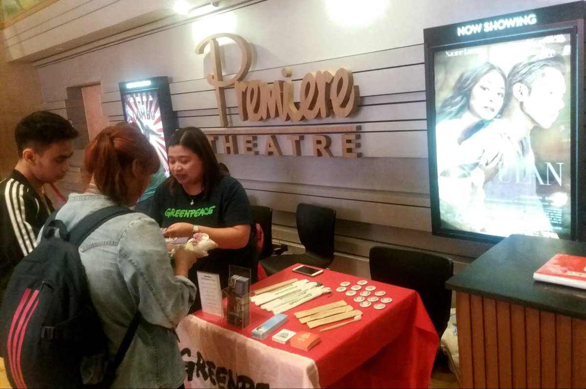 DiahAbida's tweet photo. Here at the block screening of Carlo-Nadine's @UlanMovie! Thanks again Nadine for supporting @gpph in the call against plastic pollution especially when you were on-board the @gp_warrior. Ika nga, "pagkatapos ng #ulan, bahaghari".
#UlanMovie
#BreakFreeFromPlastic
#ShipItBack https://t.co/8amGtpSHw1