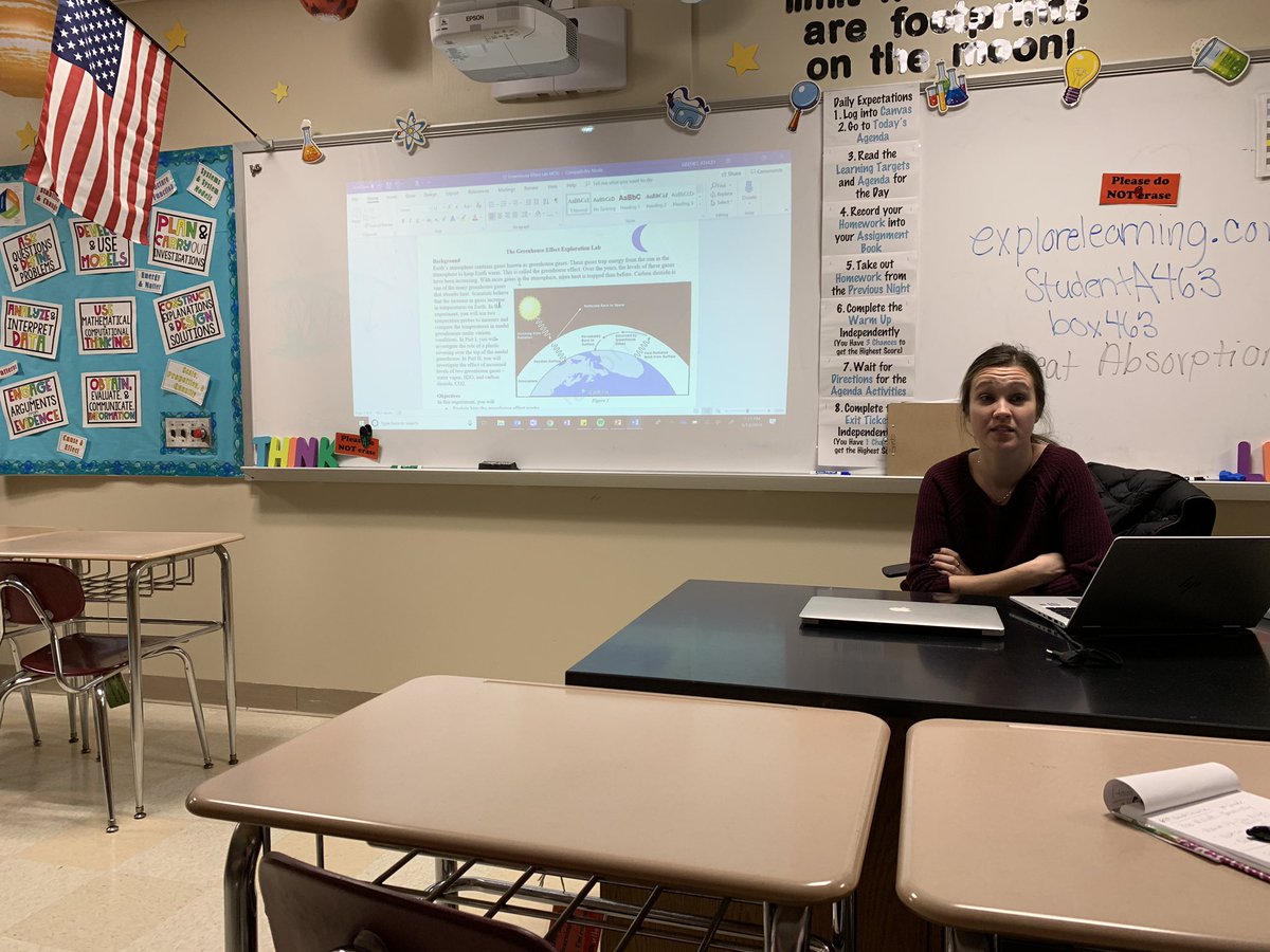 SCaldwell_CBSD's tweet photo. Fantastic afternoon yesterday observing fellow teachers &amp; how they are using 1:1 in their classrooms. So much diversity yet they are all successful! Thanks @mmyerscb97 @CBLovuolo @Agresko_CBSD @HallmanCBSD &amp; the other talented teachers we were able to visit! #cbsdpd @CBUnamiMS https://t.co/WU9pAhwtuI