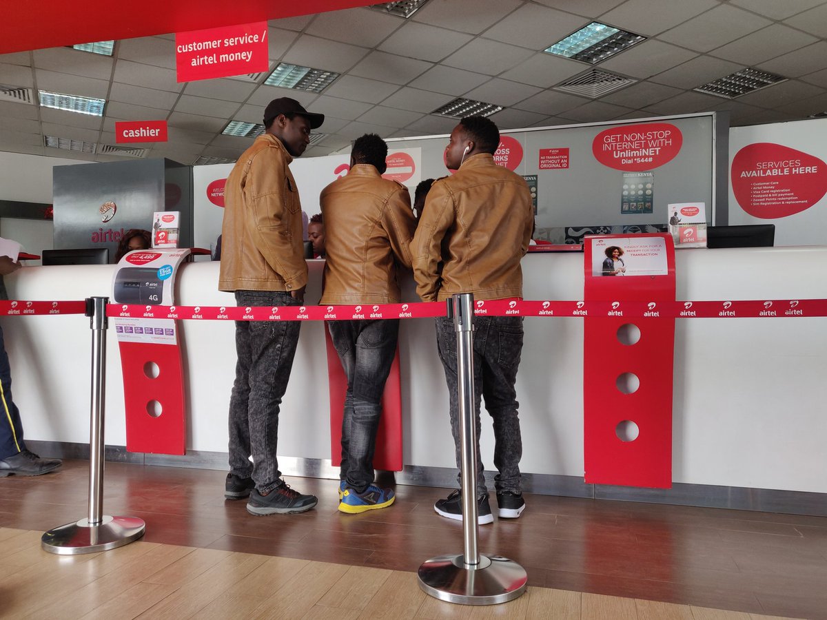 PropesaTv's tweet photo. Updating Simcard to 4G #GetWhatYouPayFor https://t.co/H0DUHPdfyz