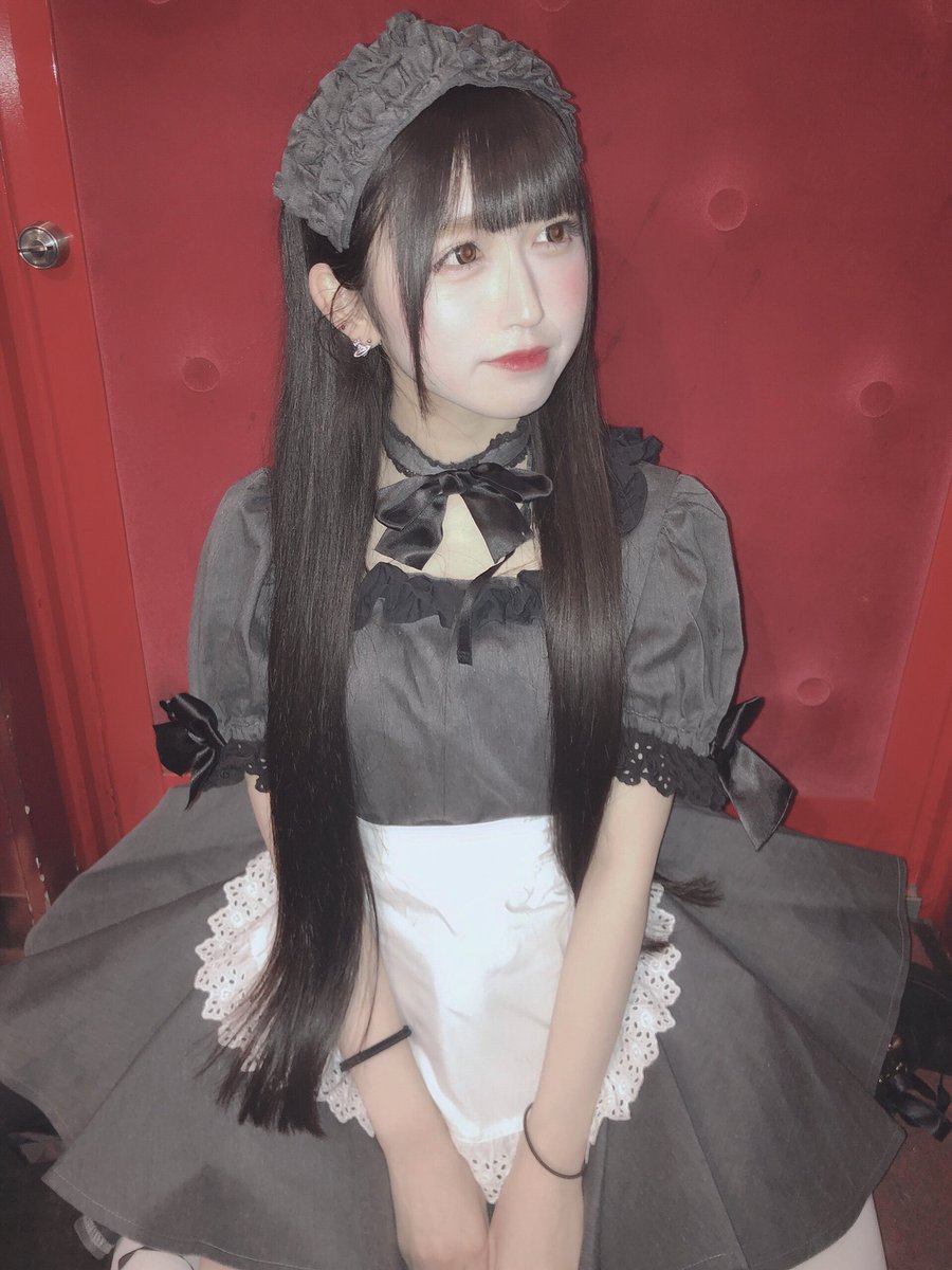 大月美雨 姫庭 甘恋の 超王道系ピンク担当 大月美雨です 左利きのab型の黒髪スーパーロングです 甘恋を知ってください 大月美雨を知ってください アイドルしてます 知ってもらうためにこのツイートが お願い届いて たくさんのひとに