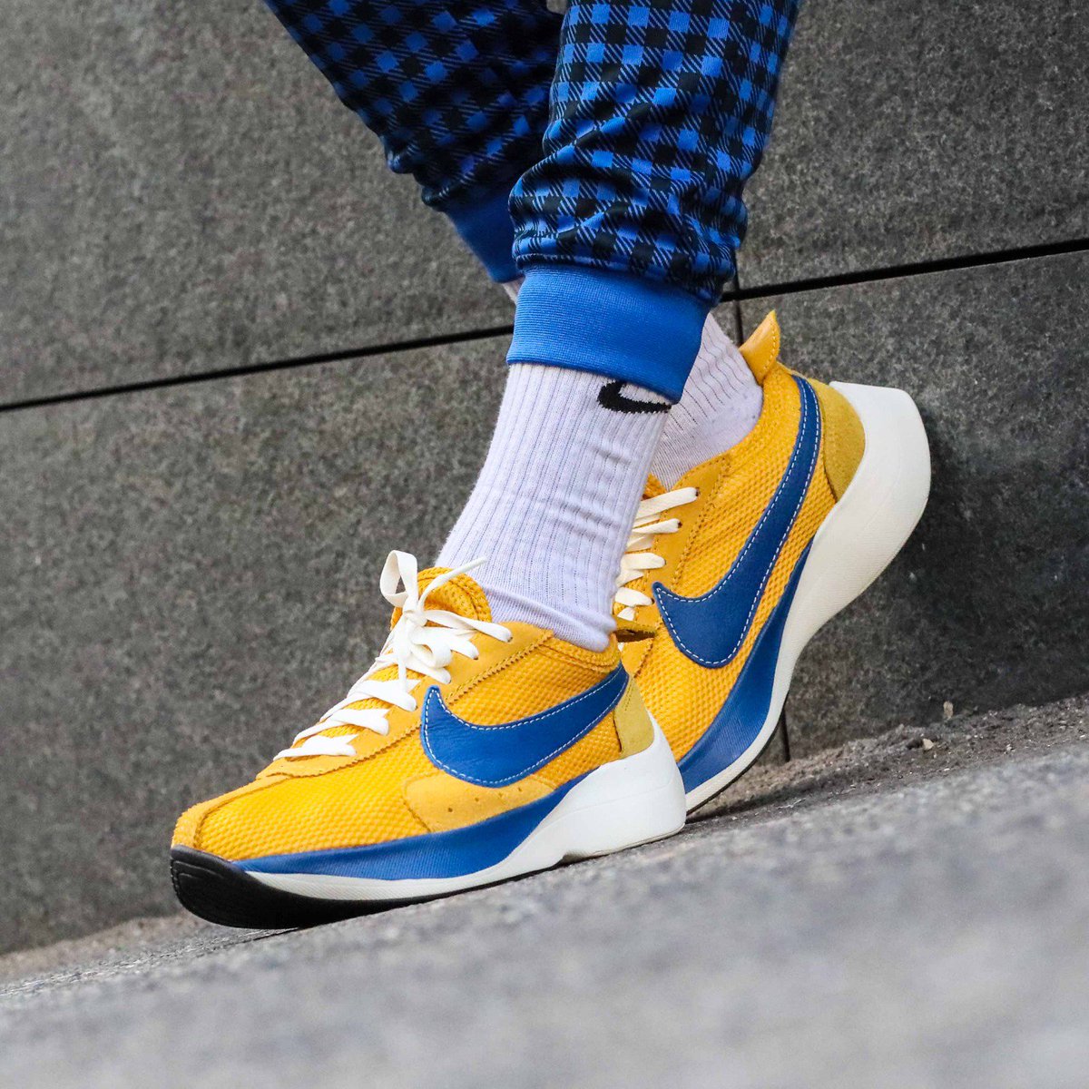 nike moon racer yellow ochre gym blue
