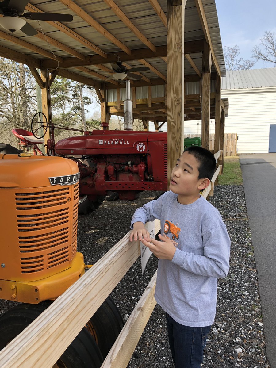 k9kayaks's tweet photo. Fun day yesterday at the #Pendleton Agriculture Museum #Rm801 #FieldTrips #springtime @nicoleleeadams1 @carolinagrl254 https://t.co/plVHQY8acj