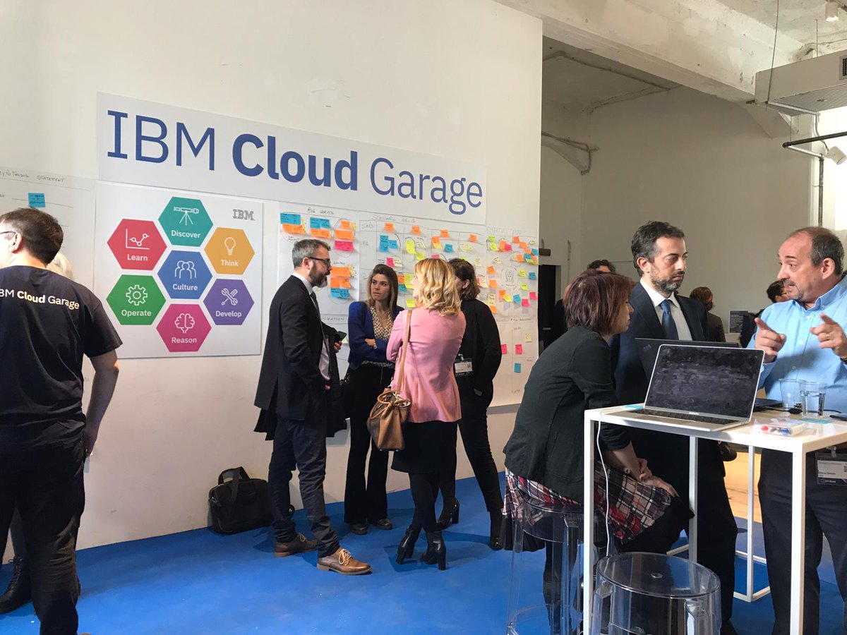 IBMItalia's tweet image. Non solo sessioni: vivi IBM ⁠#PartyCloud nei corner dedicati ai partner e alle iniziative #IBM 

#IBMCloudGarage #DesignThinking #IBMCloud
