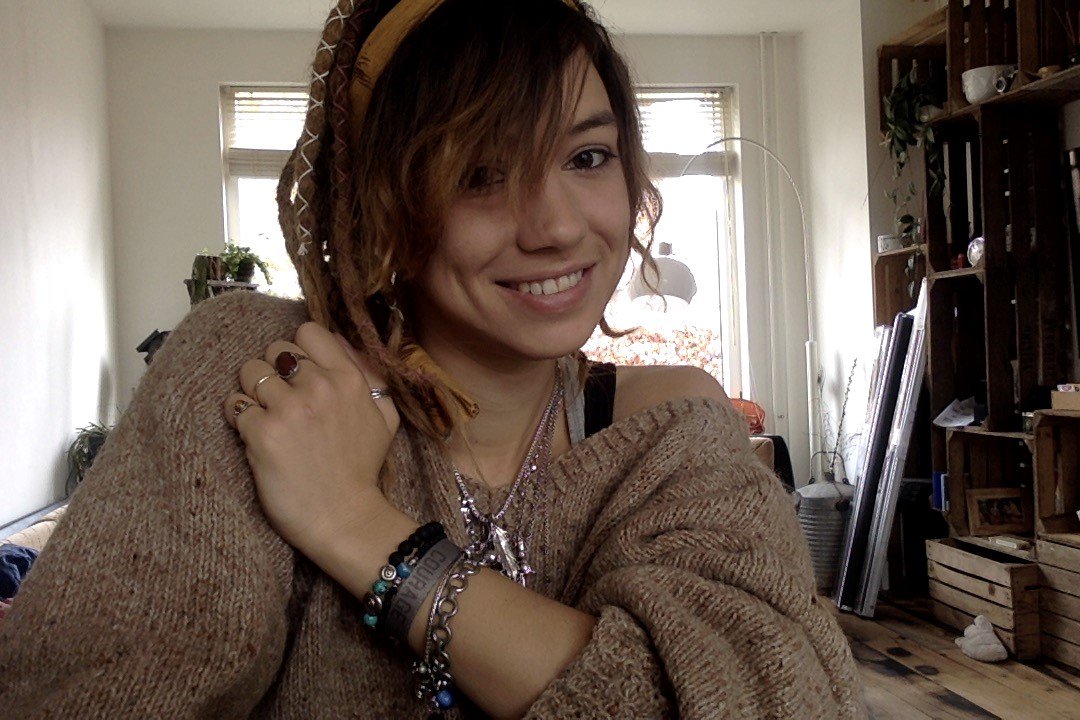 "Ik weet dat ik vroeg of laat zelf afhankelijk ben van een stamceldonor". Lees hier het verhaal van Renske, die op haar 17e te horen kreeg dat ze een ernstige bloedziekte heeft: matchis.nl/actueel/ik-wee…