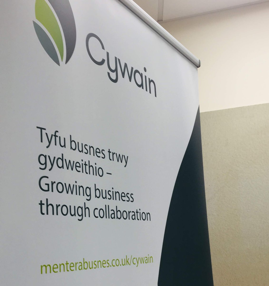 cywain_mab's tweet image. #Gweithdy #Cyllid gyda Chris James @CIOTEKLtd heddiw #HWBDinbych #Denbigh #Finance #Workshop with Chris James today
#Accounts #FinanceTerminology 
I'w cynnal eto / Other dates:
18/03 - Hwlffordd / Haverfordwest
8/04 - Caerfyrddin / Carmarthen 
17/04 - Wrecsam / Wrexham