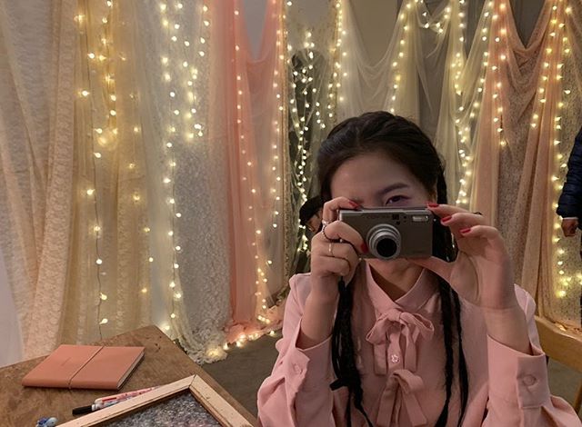 5REDVELVET's tweet image. [OFFICIAL] 190314 RED VELVET Instagram update #YERI (1)

instagram.com/p/Bu_G-NtA7vk/
#REDVELVET @RVsmtown #ToTwentyYeri