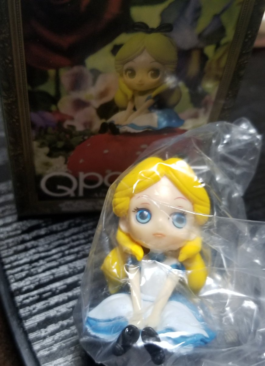 にゃも 最悪です メルカリでqposket Petitを購入したら偽物 が届きました 箱はキレイなのに中のフィギュアは おまけに虫も入ってる 返品対応はしてくれるらしいので少し安心ですが 偽物って本当にあるんだってビックリしました 皆さんも気をつけて