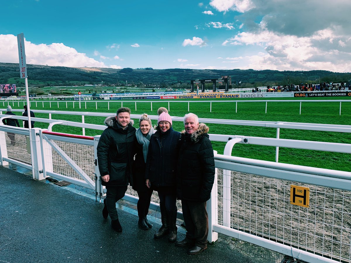 lucyhazell's tweet photo. Day three🏇🏼 https://t.co/EMsqjnCQfV