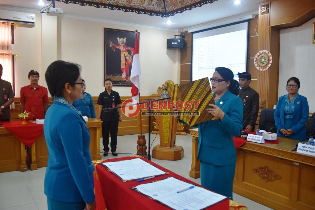 Ini Pesan Seniasih Giri Prasta untuk Ketua PKK Kecamatan Kuta - denpostnews.com/2019/03/14/ini…
