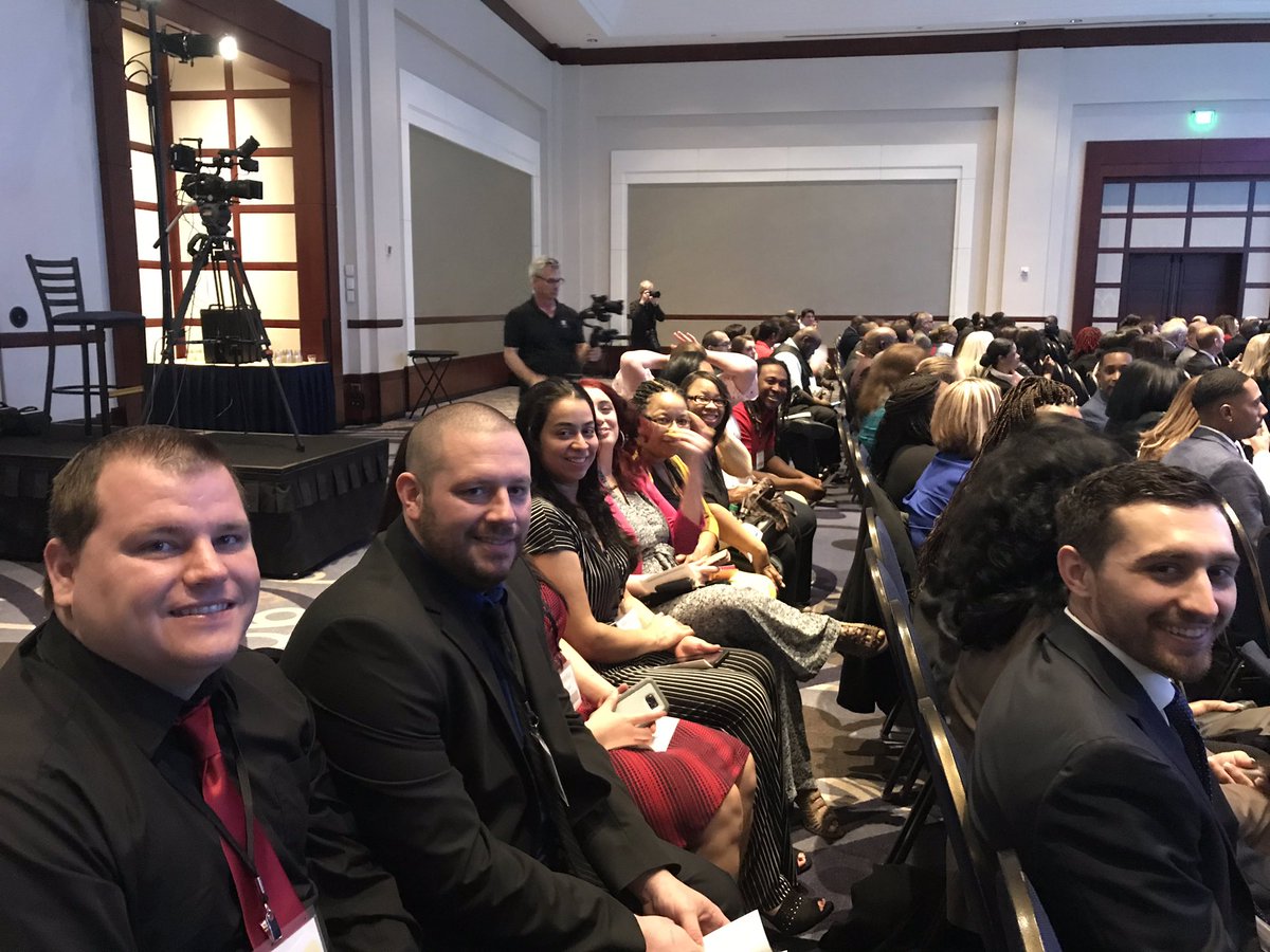 mike_trapani's tweet photo. @gpshospitality getting ready for 2019 annual awards with my team #GPSAwards2019 https://t.co/BkPDacp1Em