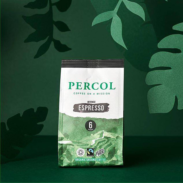 ParksideFlex's tweet photo. #DidYouKnow More than 100 million non-recyclable coffee packs are produced each year.
We worked with @Percol_Coffee to create a #compostable coffee pack! Read this @DailyMailUK article to find out more: https://t.co/8ROmcYq6Nh
#CompostAtHome #PackagingMakesTheDifference https://t.co/r6LOEiqCrl
