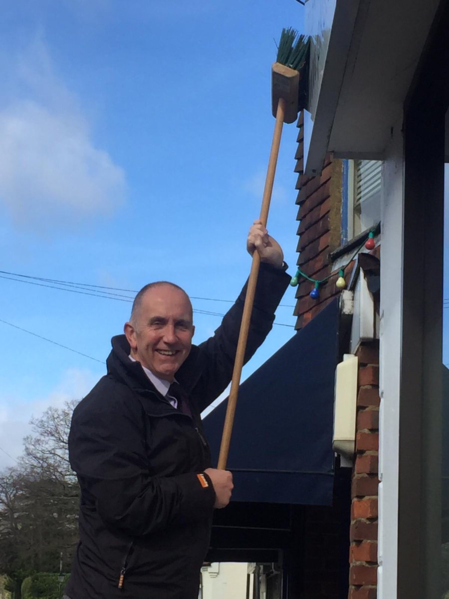 PKBAccountants's tweet photo. Our @AndyPenfold3  is now our official 'Wind Warrior' as well as Business Development Manager.  Bless him trying to save our sign from blowing away!! Definitely #MoreThanJustAccountants #accountants #teamplayer https://t.co/zSmvWyKVRD