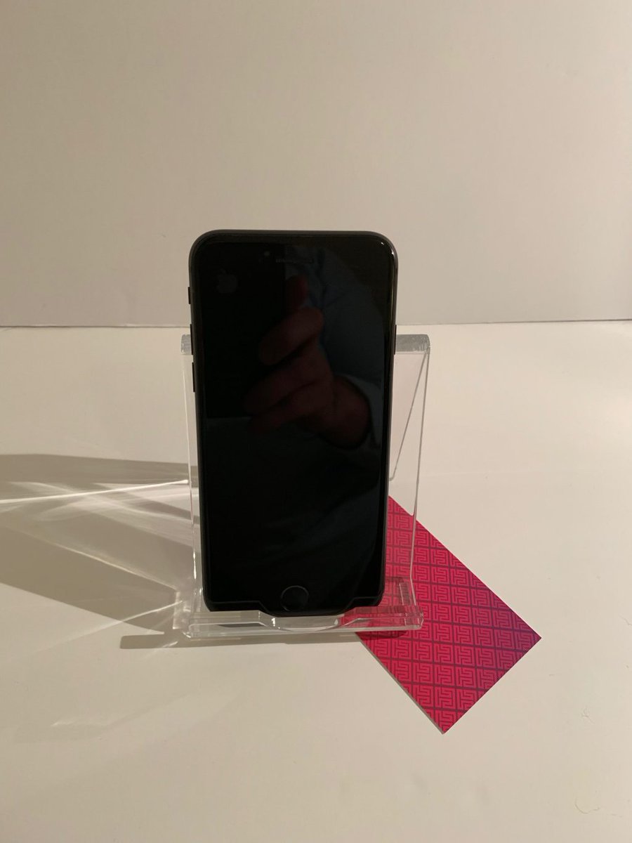 etmobileuk's tweet photo. Apple iPhone 8 256GB Space Grey Grade A https://t.co/yE6mSQH44r https://t.co/WeV7MPp0Tm
