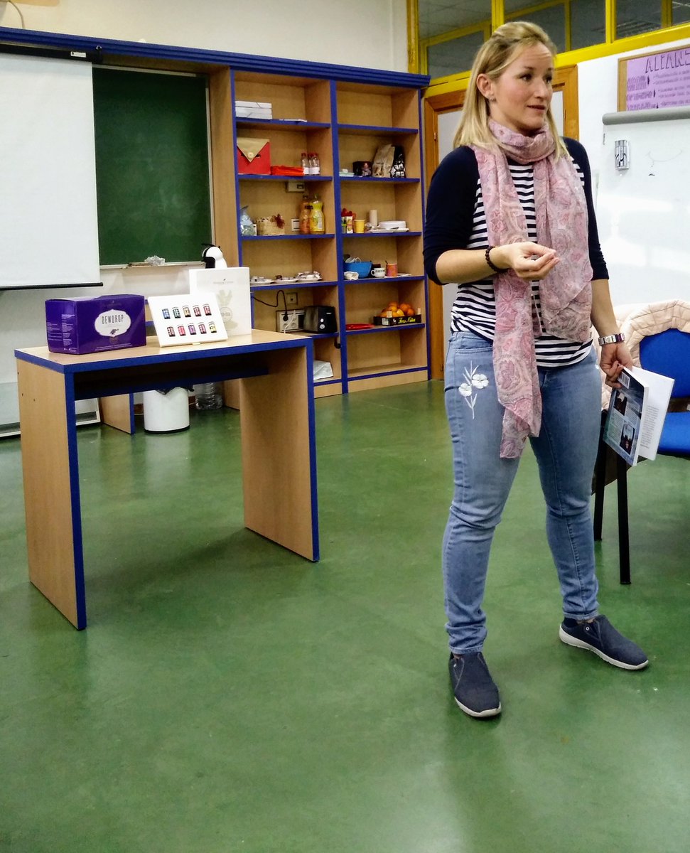 Maracena2018's tweet photo. Hasta pronto, Aga 💛 estamos en contacto @MIniciativaGRX https://t.co/bHiS946VoL