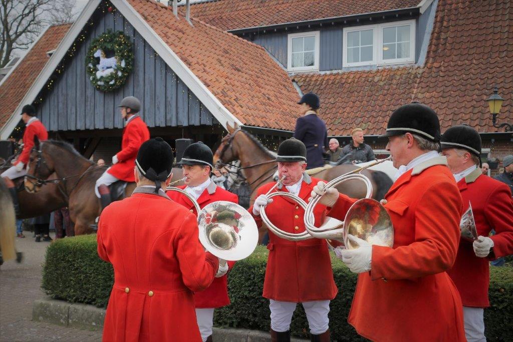 rosvantwente's tweet photo. De Koninklijke Nederlandsche Jachtvereeniging, bestaat nu 100 jaar! Proficiat!

Wij kijken terug op een prachtige Jacht in De Lutte! Hierbij enige sfeerimpressies! https://t.co/mvy95g9yUT