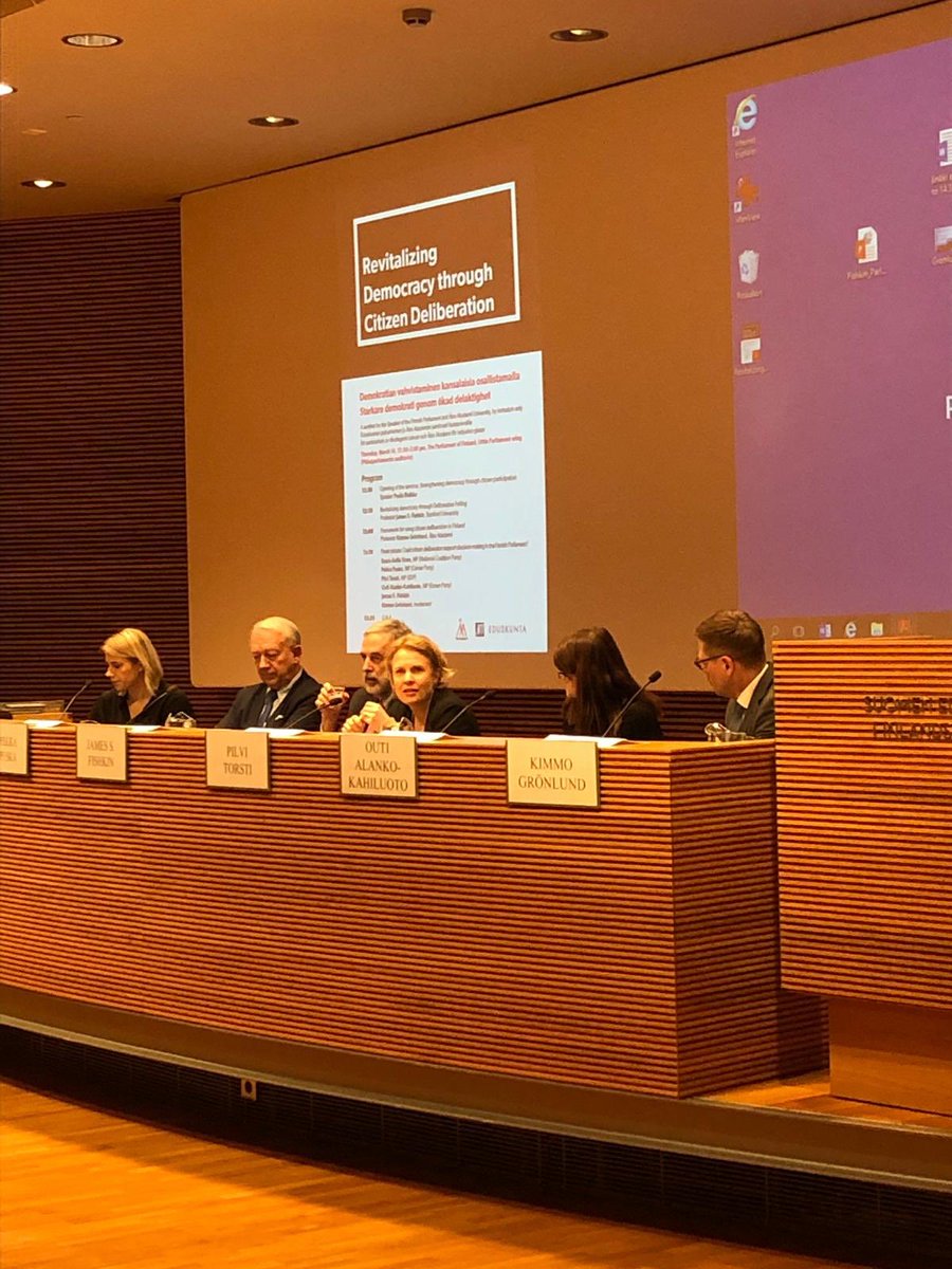 Samforsk_Abo's tweet image. Broad support from the panel (with politicians) for running a pilot (citizen deliberation) to deepen democracy in Finland #FutuDem #Deminno