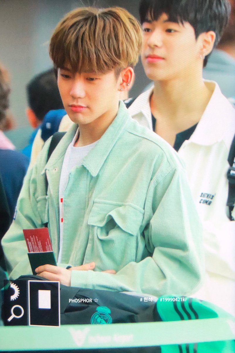 19990421kr's tweet photo. 190314 
💚💚💚💚💚

#최현석 #트레저 #TREASURE #TREASURE13 #트레저13 https://t.co/IIKFngd7HA