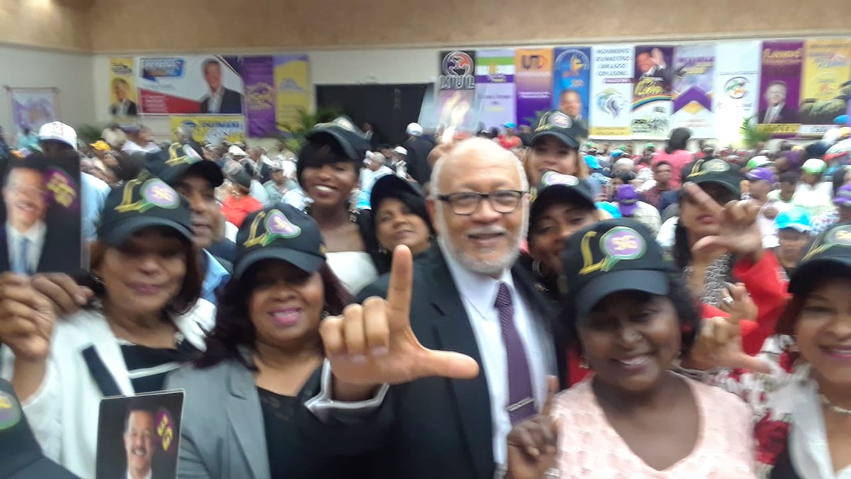 reddeladignida1's tweet photo. .@Leonel_5G @wallynet3 @LaRedLF @LeonelFernandez @anniavaldez @AmorisRamirez @Leonel5g @RafaelNunezR @SEconLeonel2020 @ARIELVENTURA @radhamesjimenez @BautaRojas @colectivoLF https://t.co/rj52rPFr7U