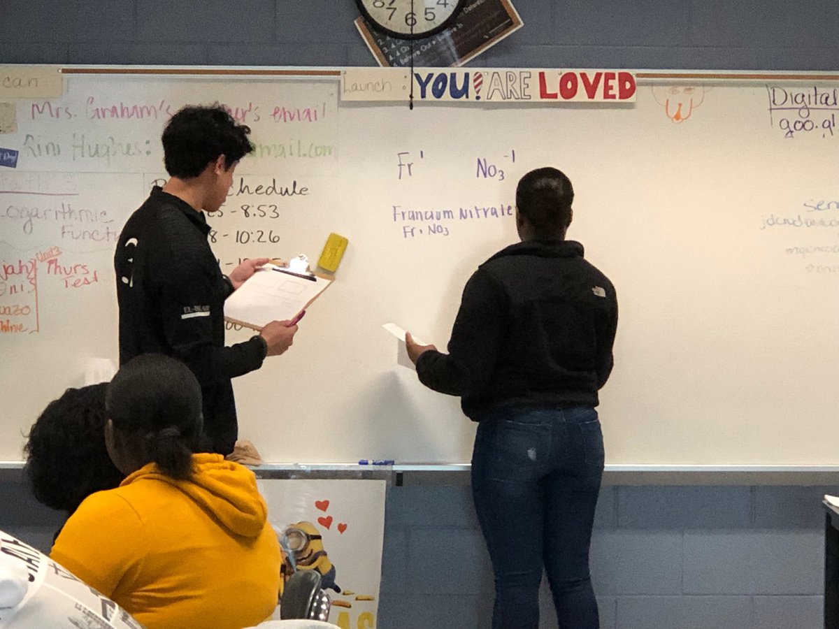 WIHIWIMA_Graham's tweet photo. Students leading students in Chem review #KHSCDAnd academic excellence https://t.co/fdECBbqPor