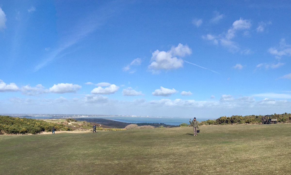 The joys of divoting fairways
<a href="/GCPURBECK/">Isle Of Purbeck Golf Club</a> #greenkeepers