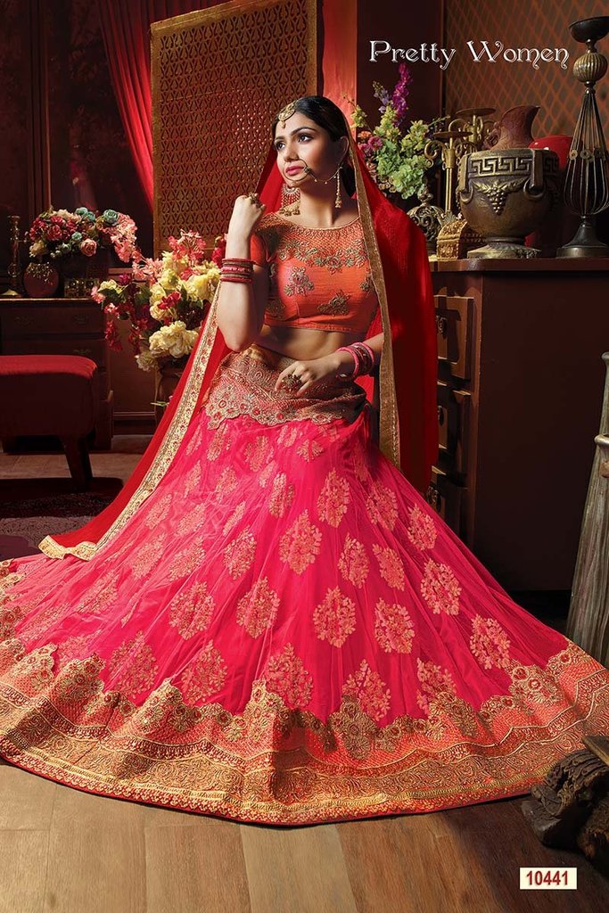 Ravi2Sravani's tweet photo. Pink Color Exclusive Net Jacquard Lehenga Choli
URL: https://t.co/Z9gll9Q1dC

#lehenga #collection #womenlehenga https://t.co/U3Nv1T6s0W