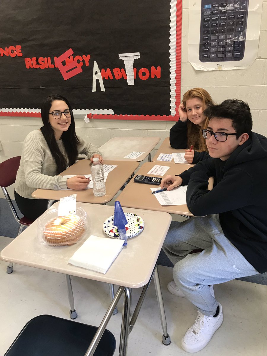 Connie Embley tweet media