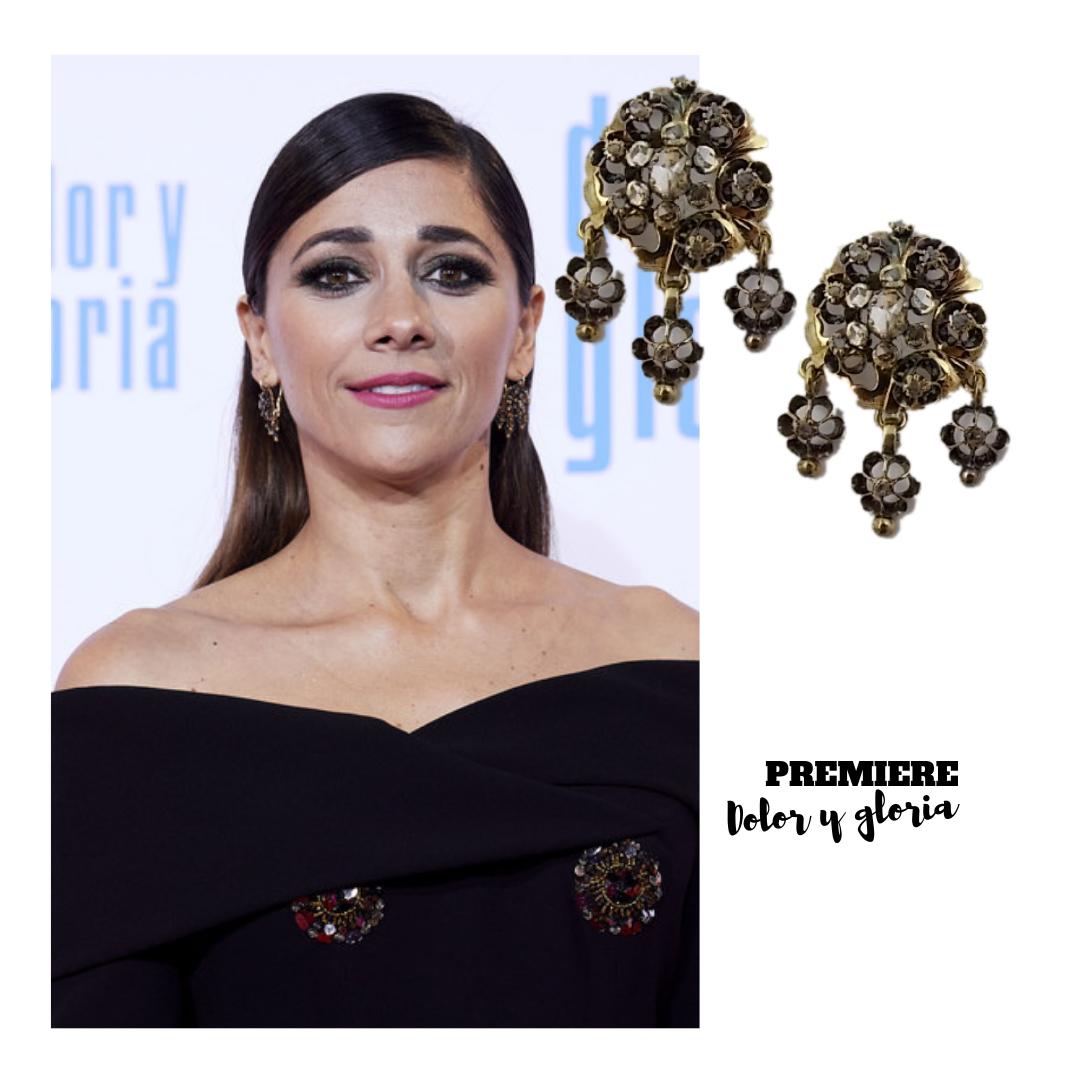 BARCENAJOYAS's tweet photo. .@Mariam_Hernan acudió a la #premieredolorygloria con pendientes de #barcenajoyas de final del siglo XIX, realizados en oro y diamantes. https://t.co/d2iN4MpruH