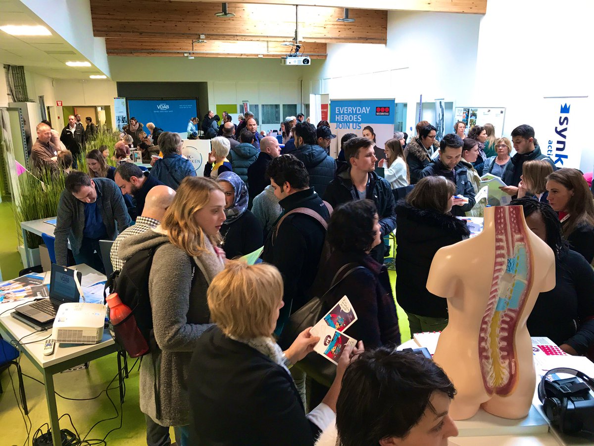 SofieDR's tweet photo. Stormloop! Vandaag presenteren VDAB en partners ons opleidingenaanbod in opleidingscentrum VDAB Heverlee nog tot 16u #vdab #samensterkvoorwerk
https://t.co/ImZm8gTm7y https://t.co/aNeJ1GdF8j