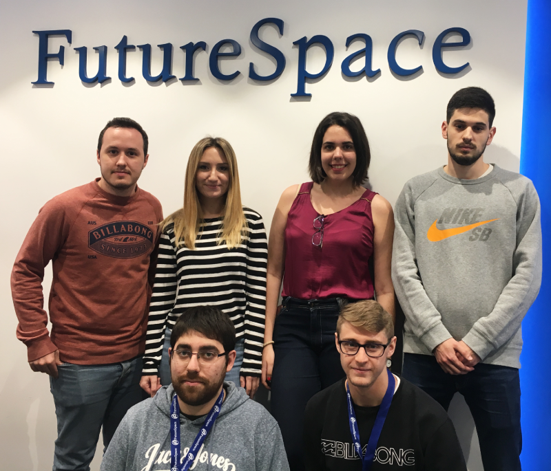 FutureSpaceES's tweet photo. Estamos orgullosos de anunciar nuevas incorporaciones en nuestro #programabecarios donde se les proporciona formación técnica para que,posteriormente aprendan cómo es trabajar en un proyecto real a nivel técnico y metodológico. En #Future, apostamos por el valor de las personas👏 https://t.co/uihDeSjhoD