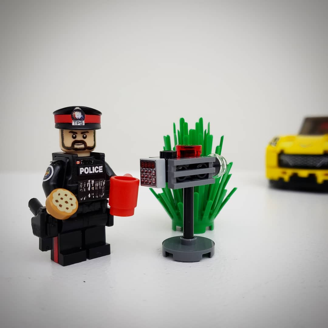 legocopgta's tweet photo. If only everyone follow the speed limit on the road, #legocop can enjoy his cookie and coffee. 🍪☕
Do you know, at 30km/h, only 5% of pedestrians will be killed in a collision, double that to 60km/h, 90% of pedestrians will be killed. No kidding, speed kills! 😨
#WakeUpToronto https://t.co/ifkwKlI3S2