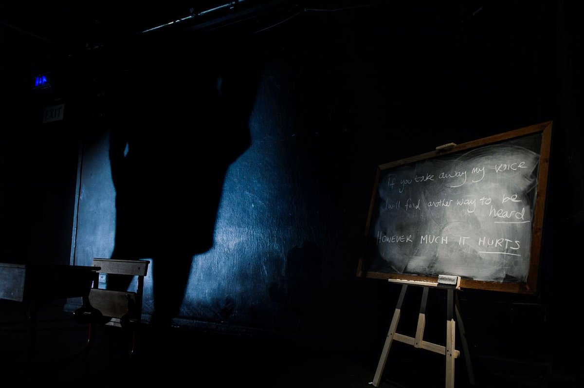 tftheatres's tweet photo. "Thoughtful, moving, multi-layered look at how voice & accent defines us or cuts us adrift". @guardian
@BexAtkinsonLord presents her solo show #TheClassProject challenging the status quo around who you are vs who you have to be. Runs until Sat 18 Mar: https://t.co/Taxklztd1z https://t.co/6dUKu2HFx9
