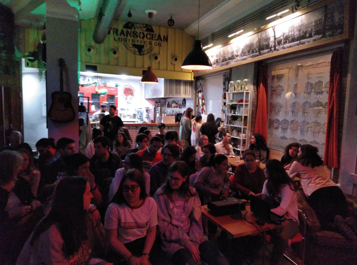 Semanadelcereb1's tweet photo. Todo listo para recibir a @mluz_montesinos !! Comenzamos en 15 minutos!!😁😁😁 https://t.co/28T8fa7myl