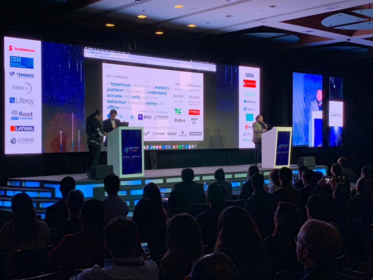 DigitalBankLA's tweet photo. Ahora #Klustera explica que ayuda a las compañías a saber qué está sucediendo en su espacio físico 👉 https://t.co/KgPcuDxz54 #DigitalBankMéxico2019 https://t.co/grGOcGqNul